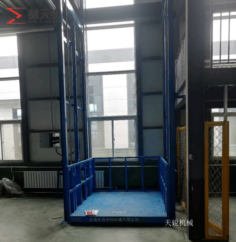 阿克苏导轨式升降机验收合格