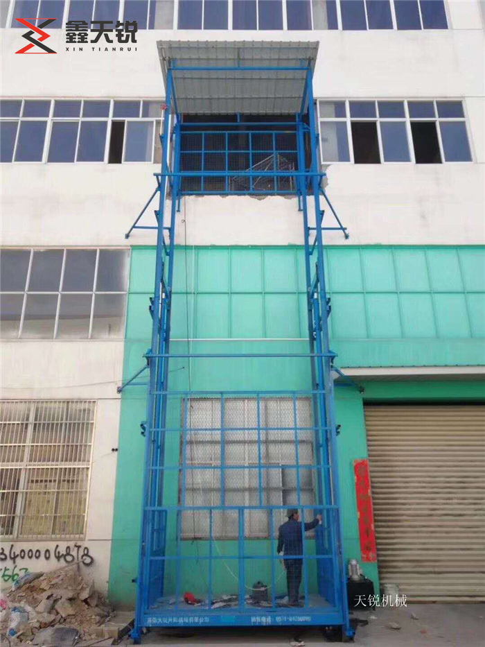 阿克苏室外导轨式升降机